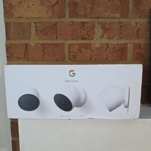 Google Nest Cam in Classic White